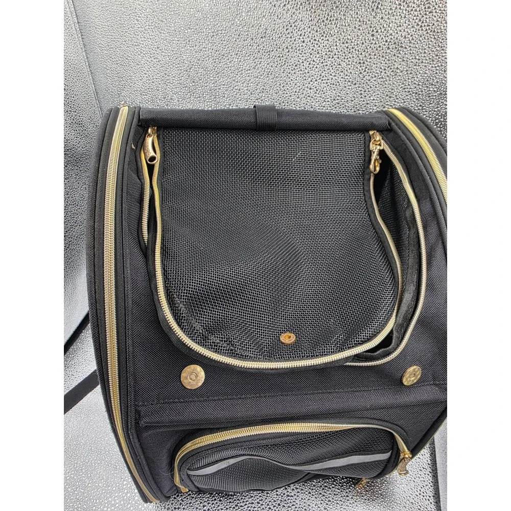 Goodio pet carrier